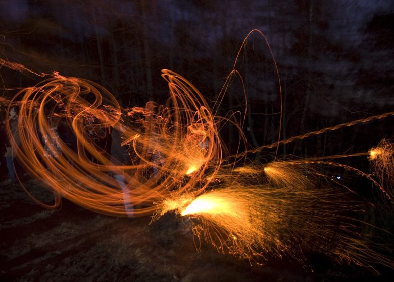 Schieweschlawe : Lancer de disques enflammés