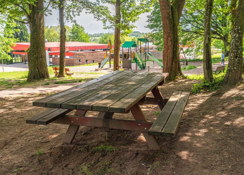 Aire naturelle de jeux et de pique-nique de la Châtaigneraie