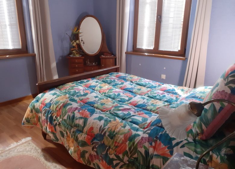 Meublé de M. Reiss – Jeanne