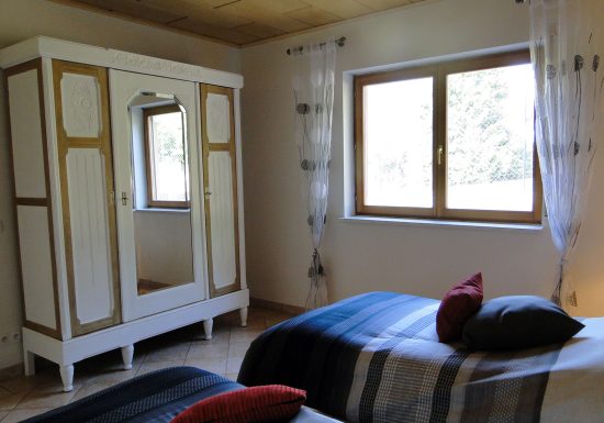 Meublé de M. et Mme Escoffres – L&rsquo;ours vert