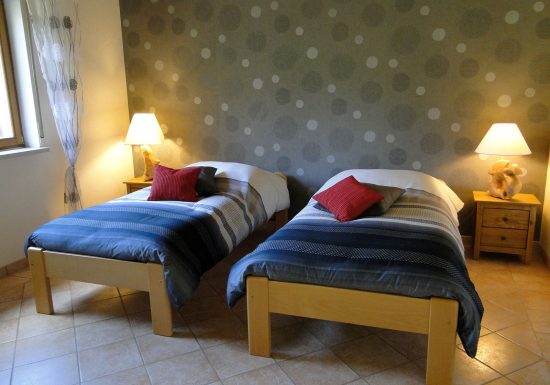 Meublé de M. et Mme Escoffres – L&rsquo;ours vert