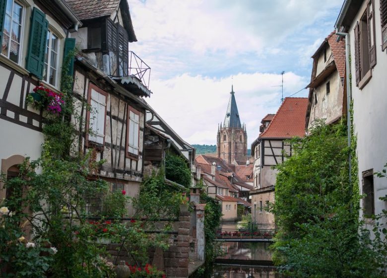 On foot through old Wissembourg