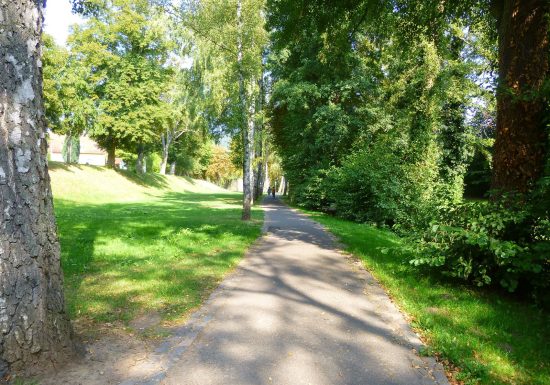 Circuit de randonnée entre vignes et montagnes