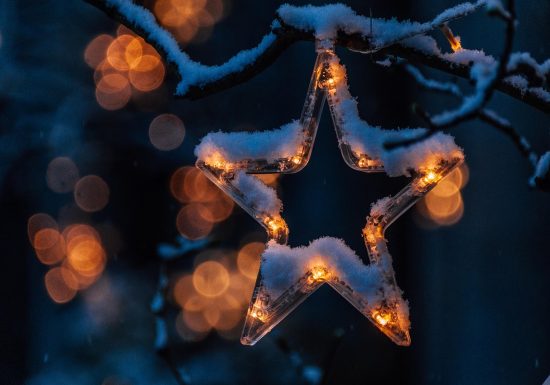 Marche aux flambeaux à la rencontre de Saint-­Nicolas