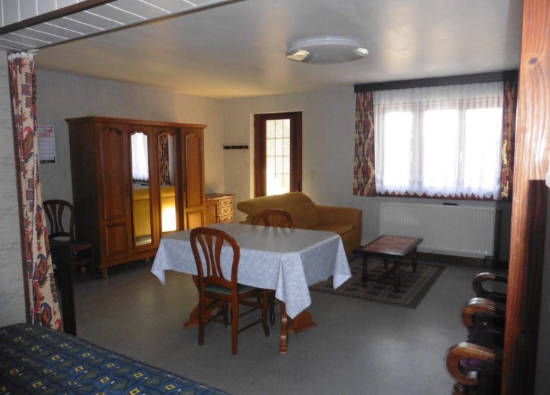 Meublé de M. Claude Rosenfelder 2