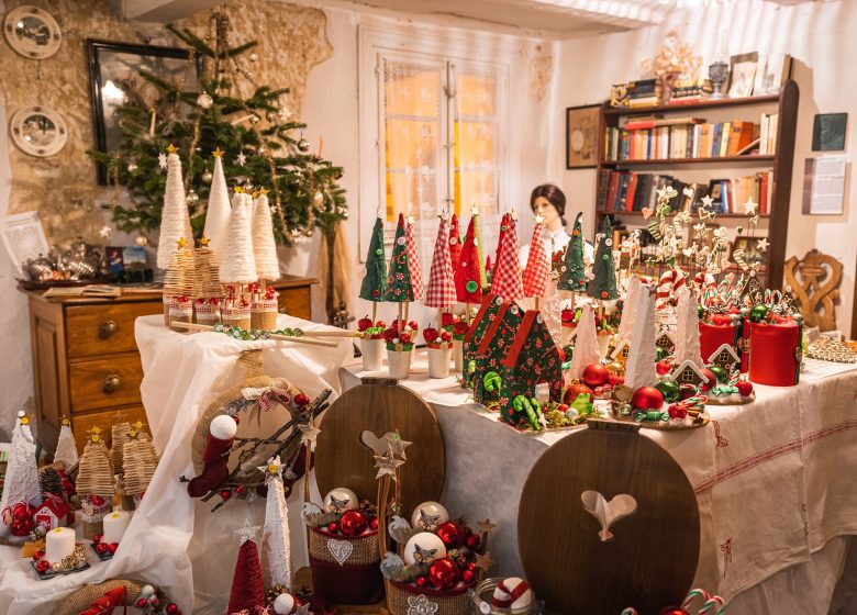 Chasse aux trésors de Noël : Pêcher mignon du Nouvel An