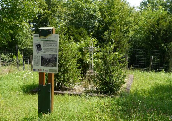 Promenade le long du sentier des Turcos