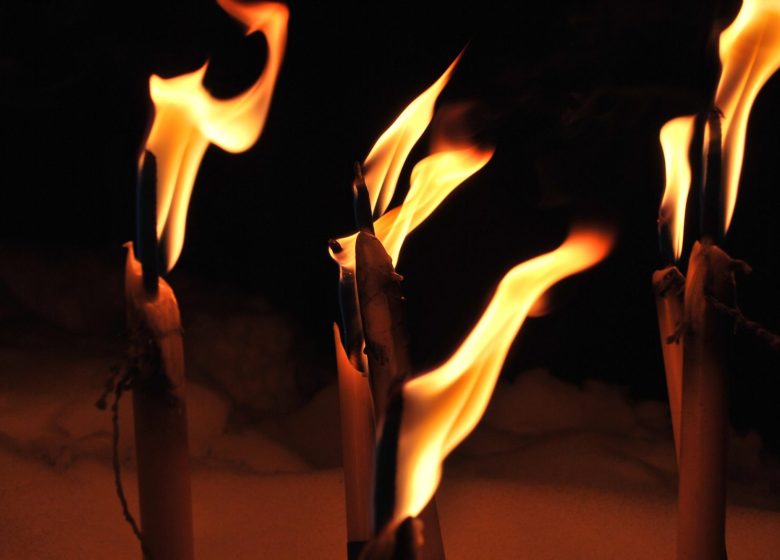 Fackelzug : marche aux flambeaux