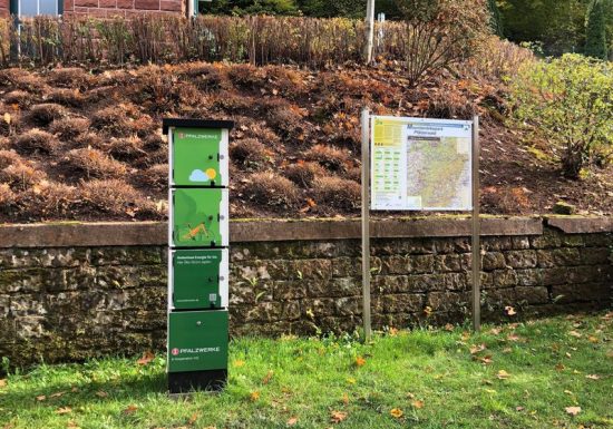 De part et d&rsquo;autre