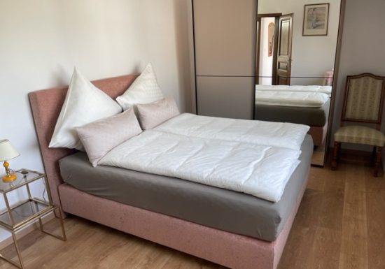 Meublé Au Parfum des Roses