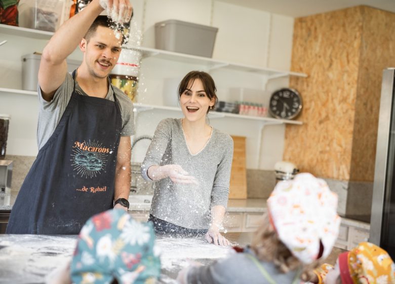 Les Trois Petites Miettes