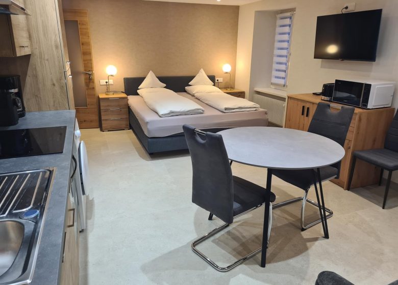 Meublés des Pierres Blanches : n°1