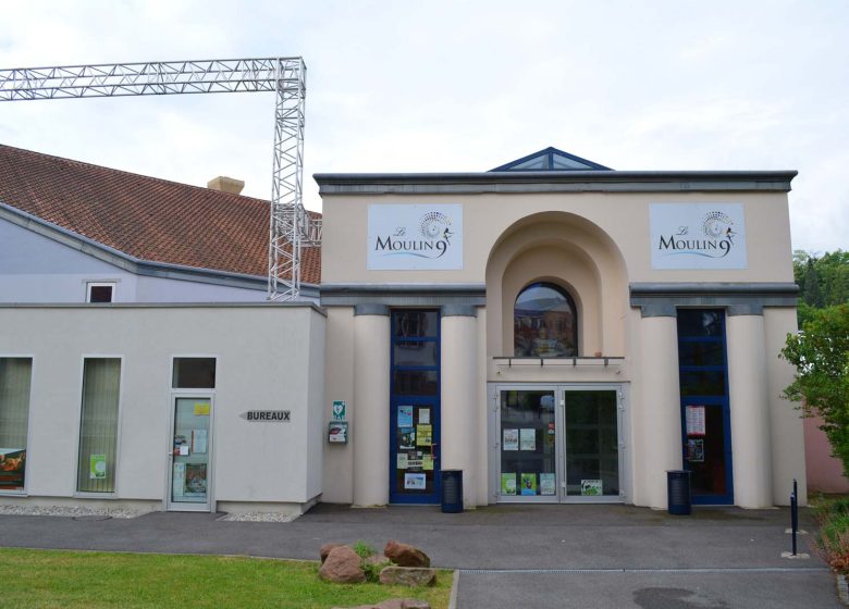 Spectacle : vacances obligatoires
