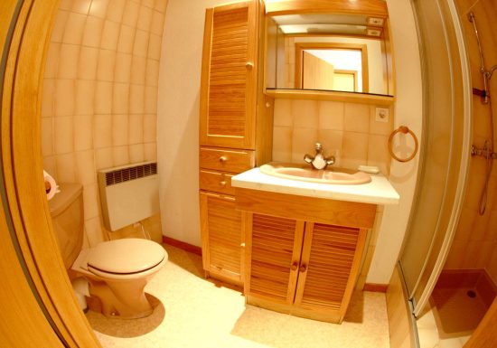 Meublé de M. Eppinger – Studio 7