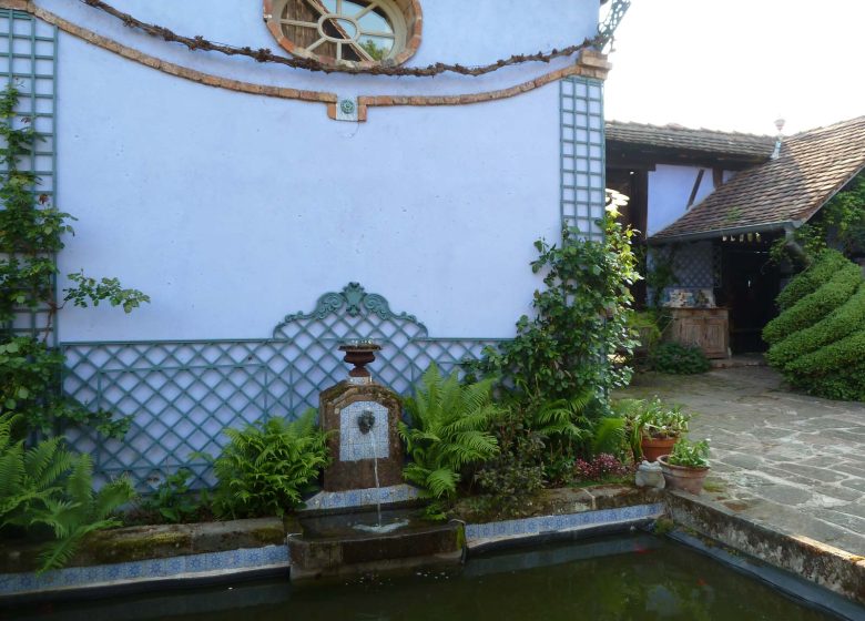 Guided tour of the Blue Farm Gardens
